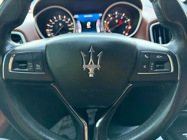2017 Maserati Ghibli Standard