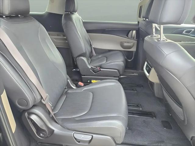 2025 Kia Carnival MPV LXS