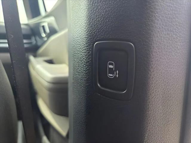 2025 Kia Carnival MPV LXS