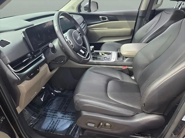 2025 Kia Carnival MPV LXS