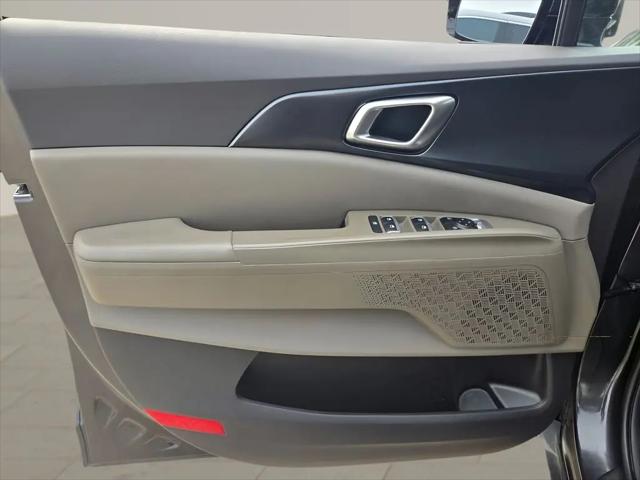 2025 Kia Carnival MPV LXS