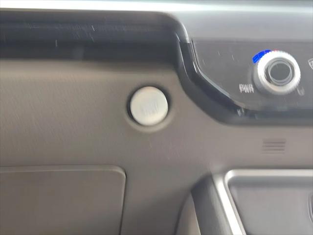 2025 Kia Carnival MPV LXS