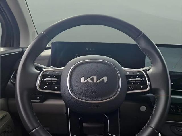 2025 Kia Carnival MPV LXS