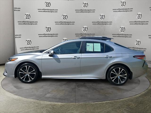 2020 Toyota Camry SE