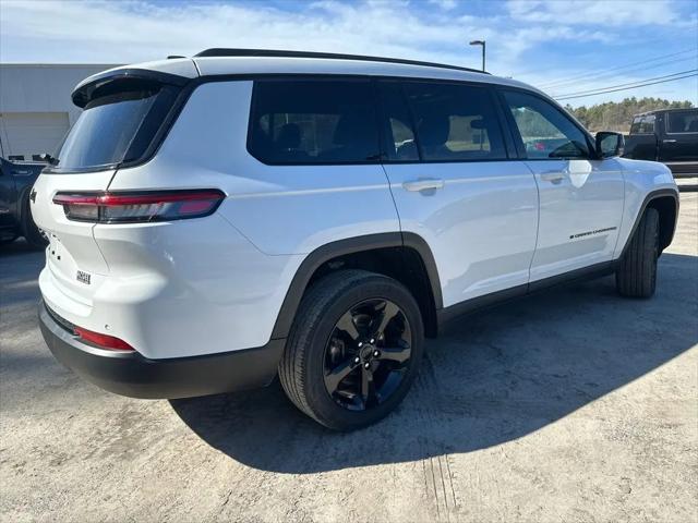 2023 Jeep Grand Cherokee L Altitude 4x4