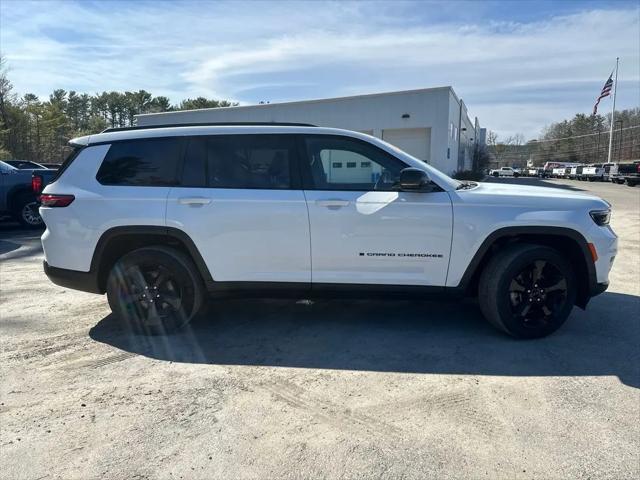 2023 Jeep Grand Cherokee L Altitude 4x4