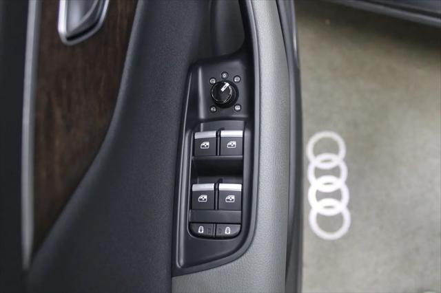 2020 Audi Q8 Premium Plus 55 TFSI quattro Tiptronic