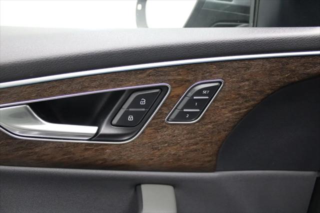 2020 Audi Q8 Premium Plus 55 TFSI quattro Tiptronic