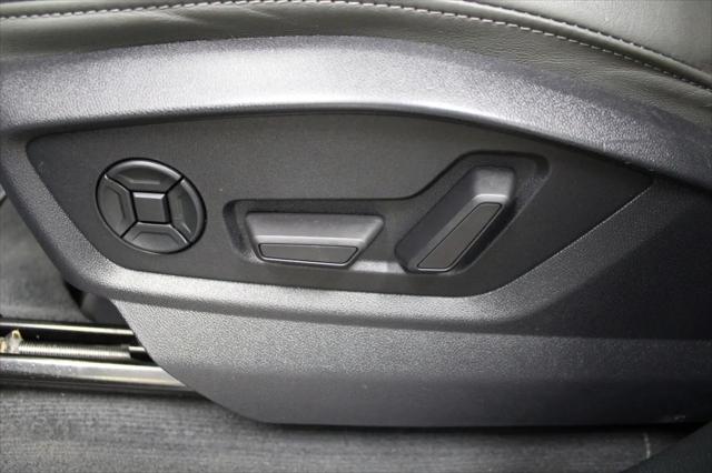 2020 Audi Q8 Premium Plus 55 TFSI quattro Tiptronic