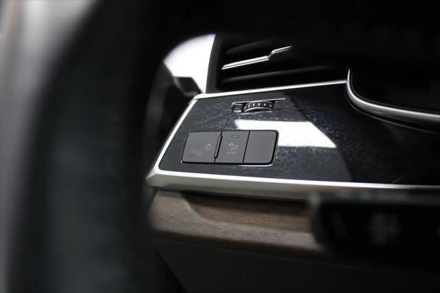 2020 Audi Q8 Premium Plus 55 TFSI quattro Tiptronic