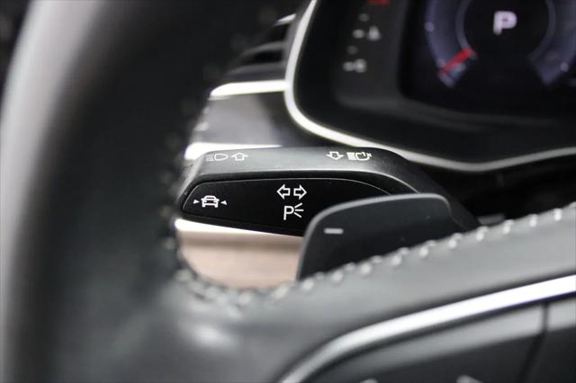 2020 Audi Q8 Premium Plus 55 TFSI quattro Tiptronic