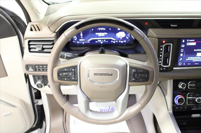 2023 GMC Yukon 4WD Denali