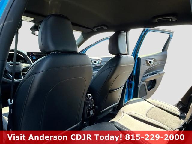 2026 Jeep Compass Latitude Altitude