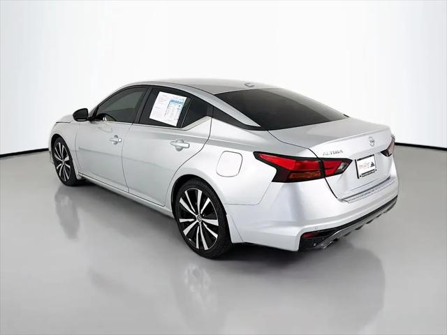 2021 Nissan Altima SR FWD