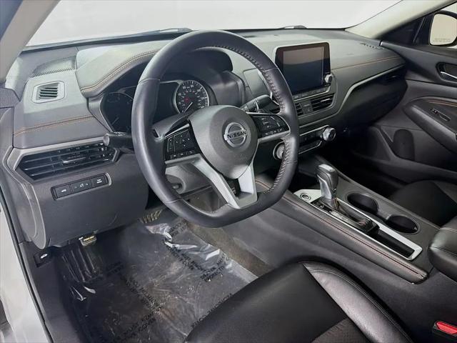 2021 Nissan Altima SR FWD