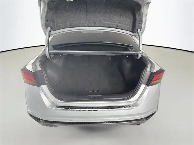 2021 Nissan Altima SR FWD