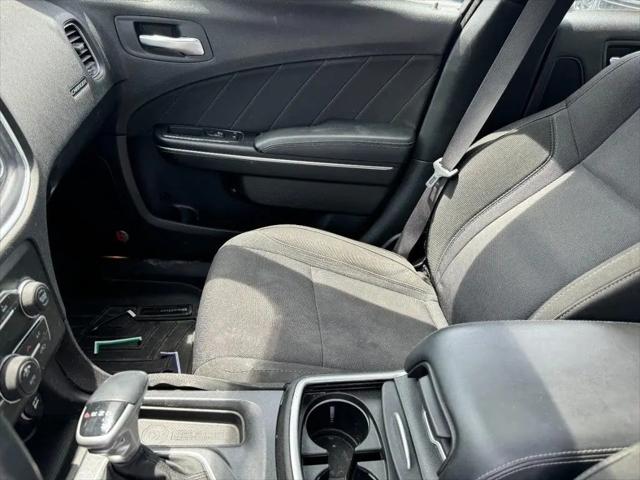 2016 Dodge Charger SXT