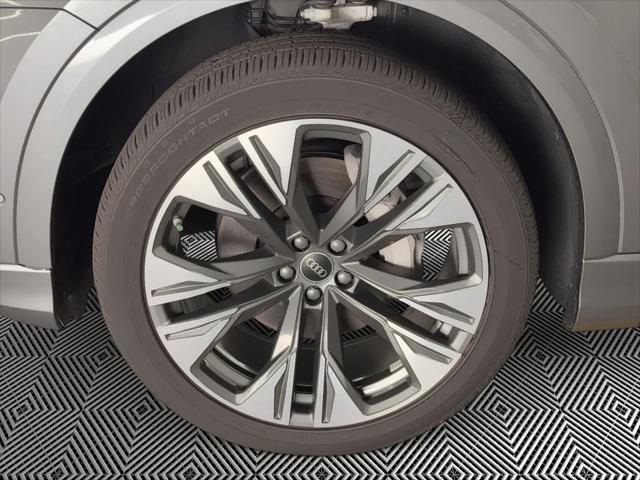 2025 Audi Q8 Premium Plus 55 TFSI quattro