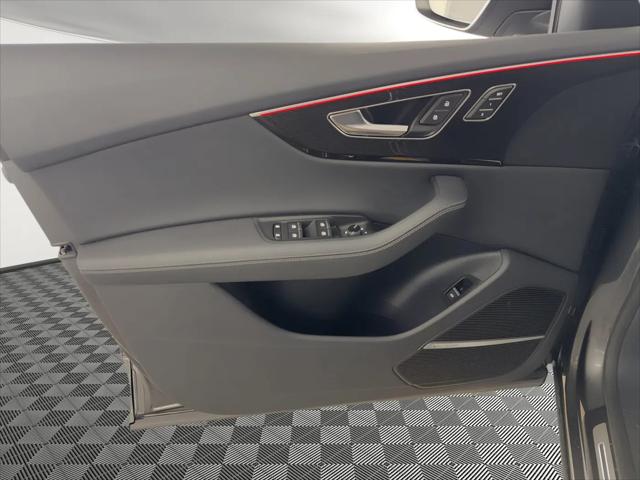 2025 Audi Q8 Premium Plus 55 TFSI quattro