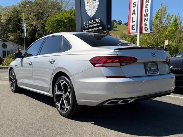 2020 Volkswagen Passat 2.0T R-Line