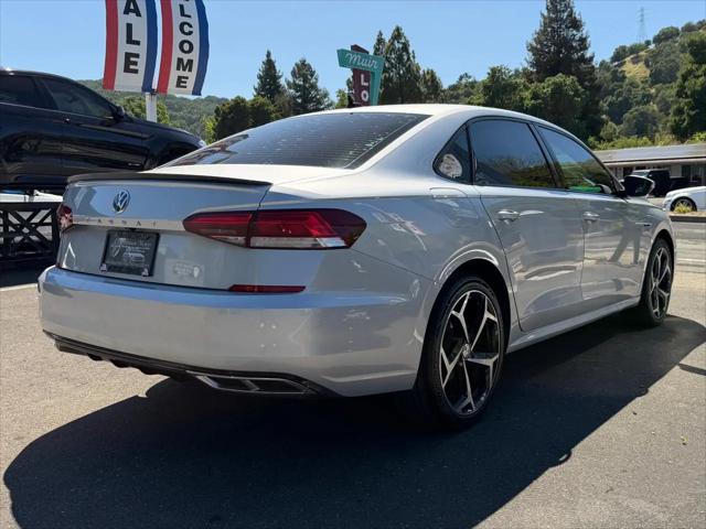 2020 Volkswagen Passat 2.0T R-Line