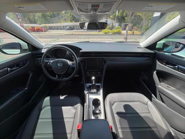 2020 Volkswagen Passat 2.0T R-Line