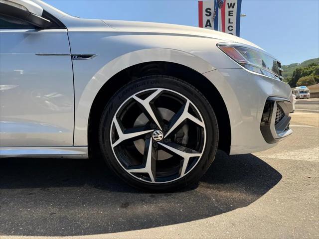 2020 Volkswagen Passat 2.0T R-Line