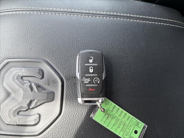 2025 Ram 1500 Laramie Crew Cab 4x4 5'7" Box