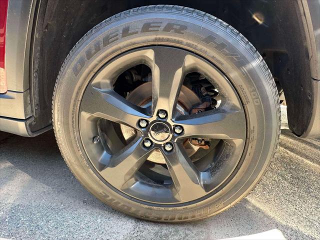 2023 Jeep Grand Cherokee Altitude 4x4