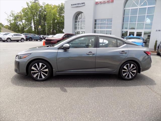 2024 Nissan Sentra SV Xtronic CVT