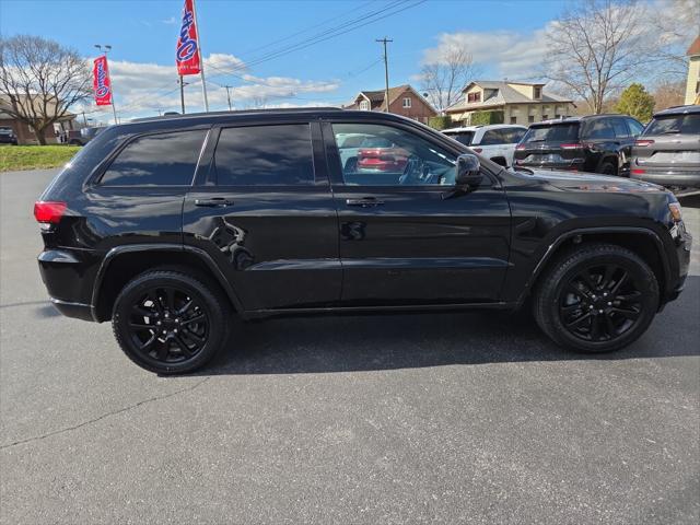 2022 Jeep Grand Cherokee WK Laredo X 4x4 2022 Jeep Grand Cherokee WK Laredo X 4x4
