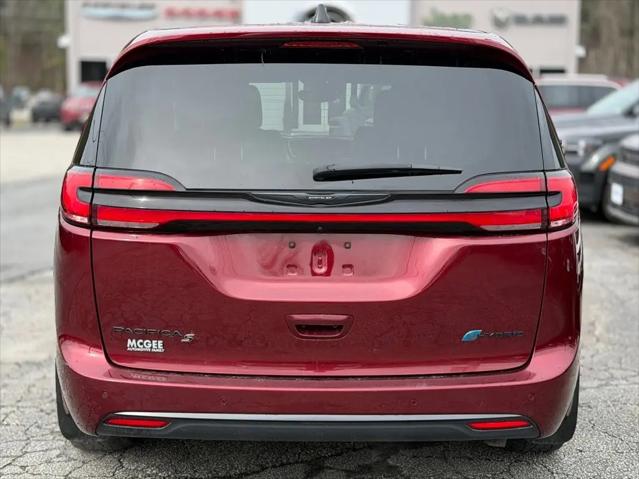 2023 Chrysler Pacifica Hybrid Limited