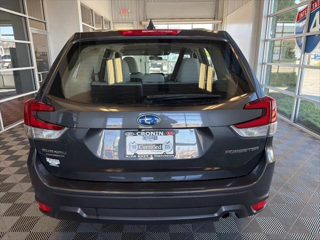 2023 Subaru Forester Base