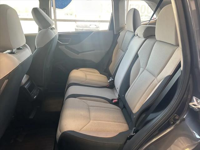 2023 Subaru Forester Base