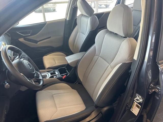2023 Subaru Forester Base