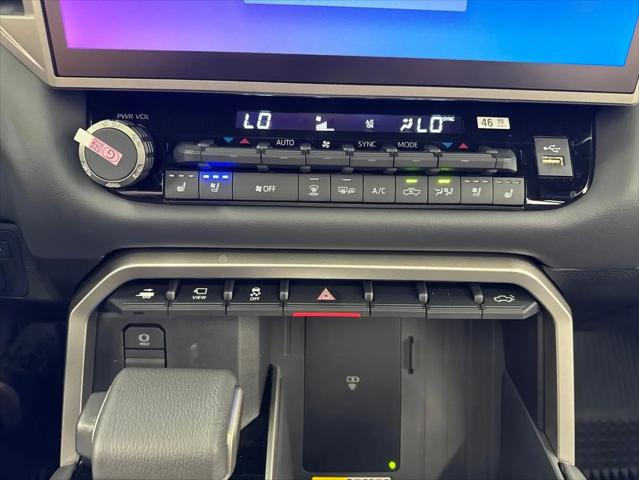 2026 Toyota Tundra Platinum CrewMax 5.5' Bed