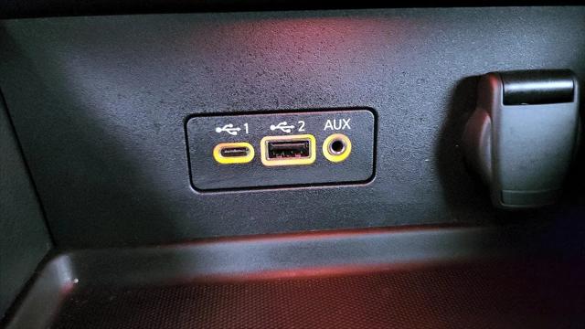 2023 Nissan Sentra SV Xtronic CVT