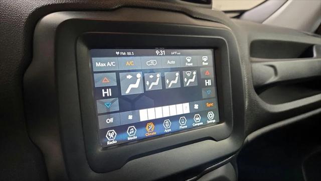2018 Jeep Renegade Latitude FWD