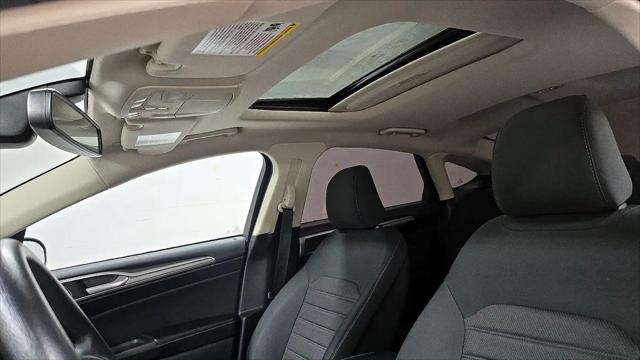 2020 Ford Fusion SE