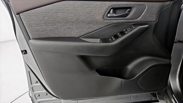2023 Nissan Rogue S Intelligent AWD