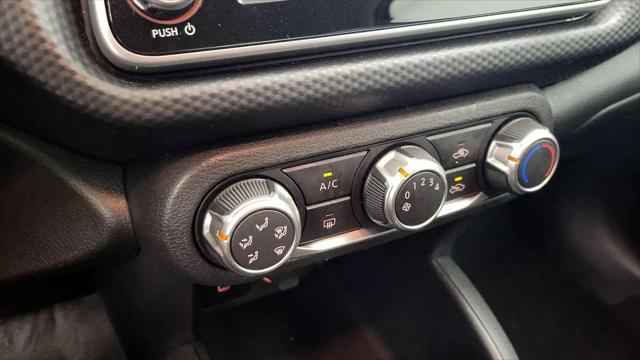 2024 Nissan Kicks S Xtronic CVT