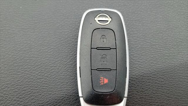 2024 Nissan Kicks S Xtronic CVT