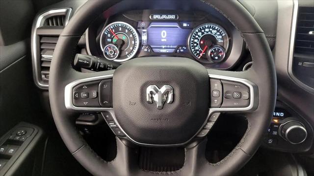 2025 Ram 1500 Big Horn Crew Cab 4x4 5'7" Box