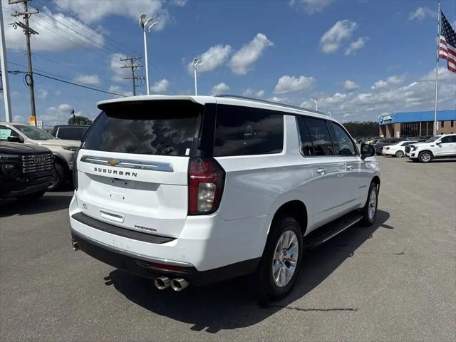 2023 Chevrolet Suburban 4WD Premier