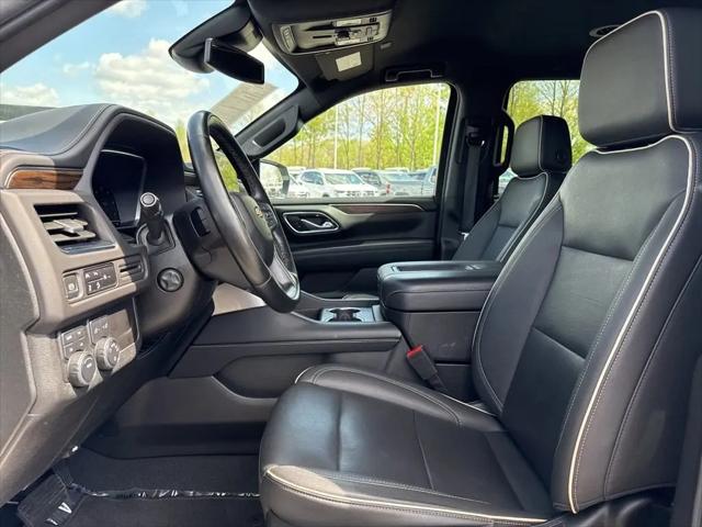 2023 Chevrolet Suburban 4WD Premier