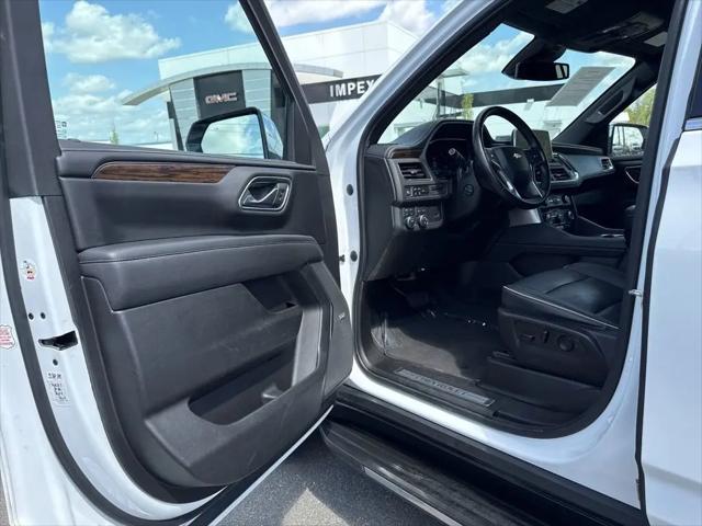 2023 Chevrolet Suburban 4WD Premier