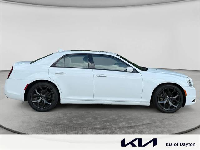 2022 Chrysler 300 S
