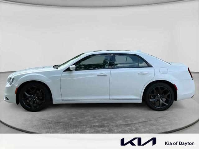 2022 Chrysler 300 S