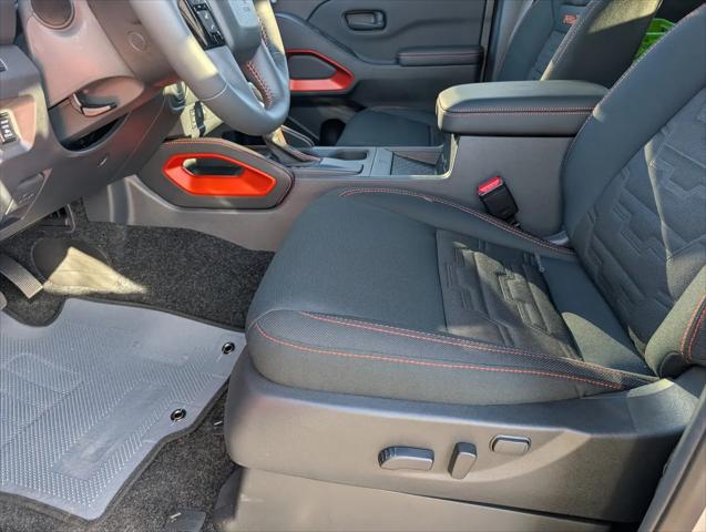 2026 Nissan Frontier Crew Cab PRO-X 4x2