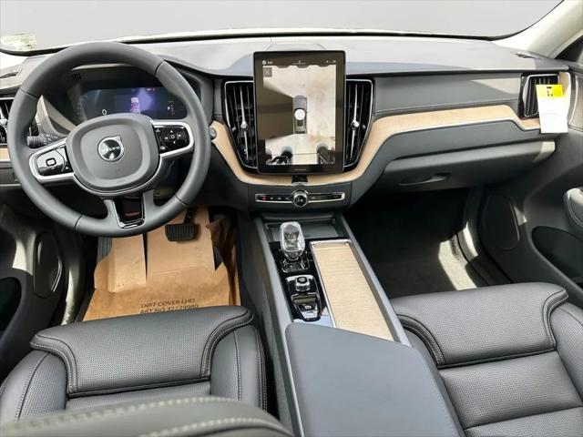 2026 Volvo XC60 Plug-In Hybrid Ultra, T8 AWD Electric/Gasoline, Dark
